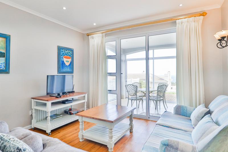 To Let 2 Bedroom Property for Rent in Pinnacle Point Golf Estate Western Cape